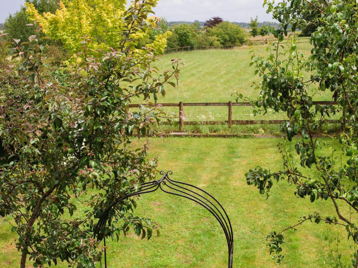Field View Villa Cirencester Eksteriør billede